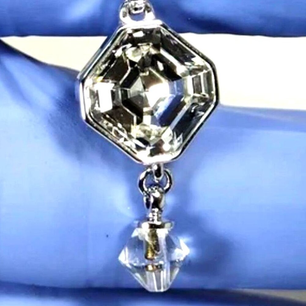 Swarovski Crystal Necklace - Sterling Silver Overlay w/ Hexagon Drop Pendant 18" - Picture 5 of 10